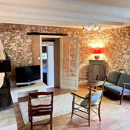 Triguedina 6 Personnes Piscine Tatil Evi Monflanquin
